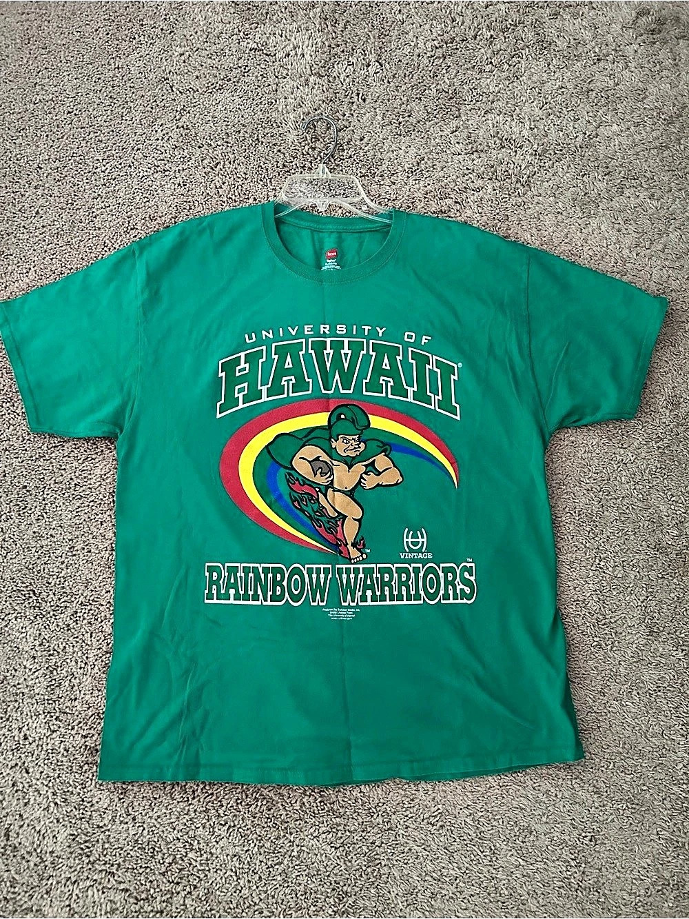 Retro University of Hawaii Rainbow Warriors Graphic T-Shirt Green XL